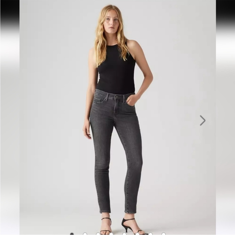 Levi's Charcoal Shaping Skinny Jeans